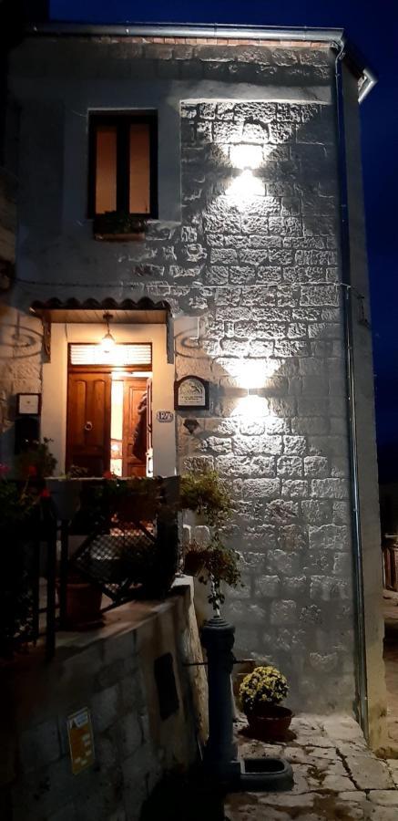 La Casa Del Pittore Di Petralia Петралия-Сопрана Экстерьер фото