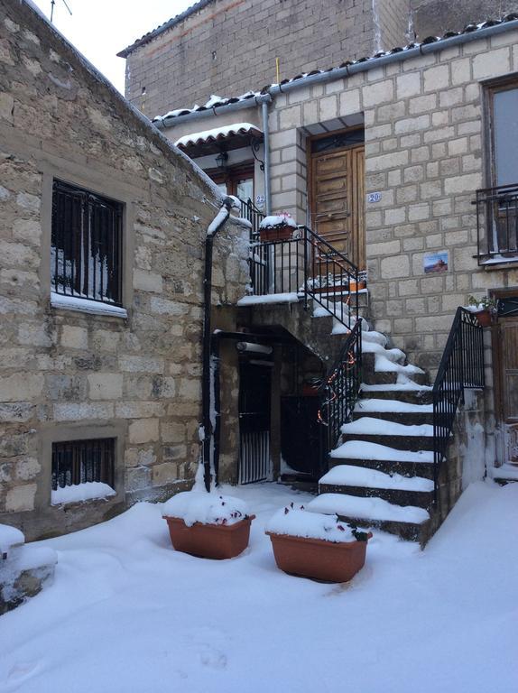 La Casa Del Pittore Di Petralia Петралия-Сопрана Экстерьер фото
